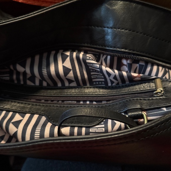 Really nice and in great condition black bag from Europe. Measures 14x12”. - Picture 5 of 6